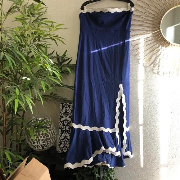 Navy Blue White tube strapless scallop edge long maxi dress with white trim slit - Picture 3 of 7